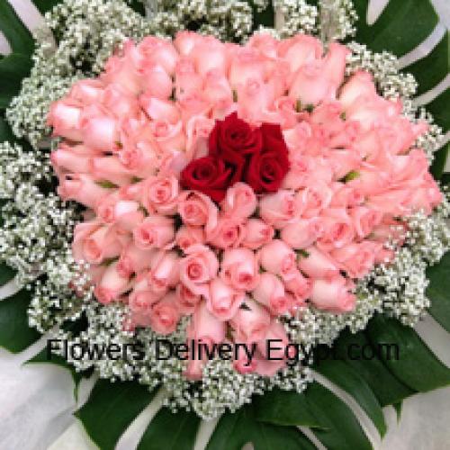 Elegant 100 Roses