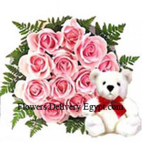 12 Roze Rozen met Schattige Teddybeer