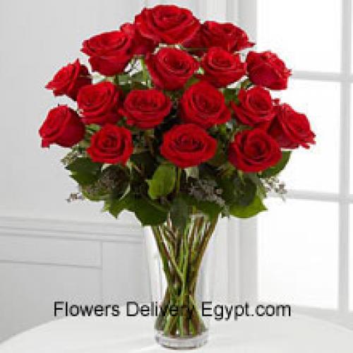 18 Charming Red Roses